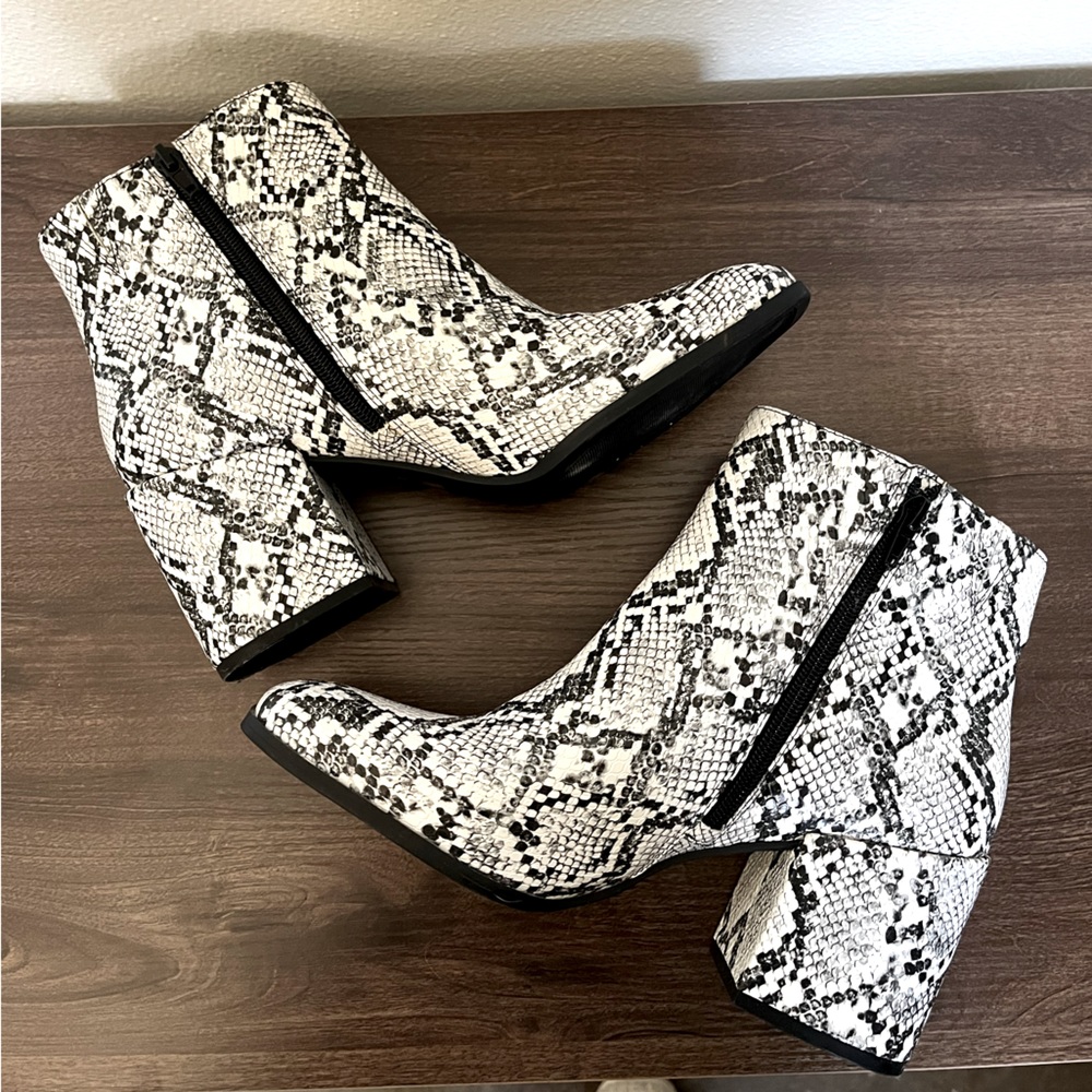 Snake Skin healed booties